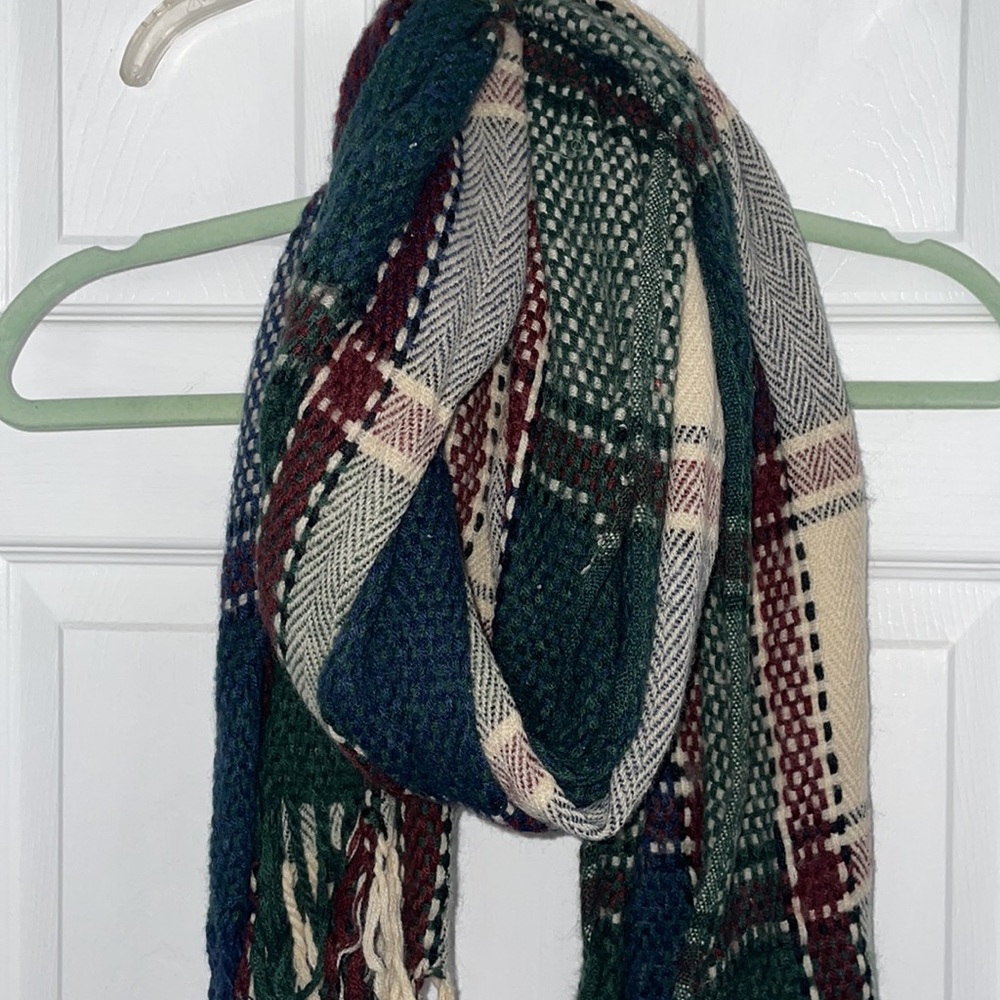 Plaid scarf